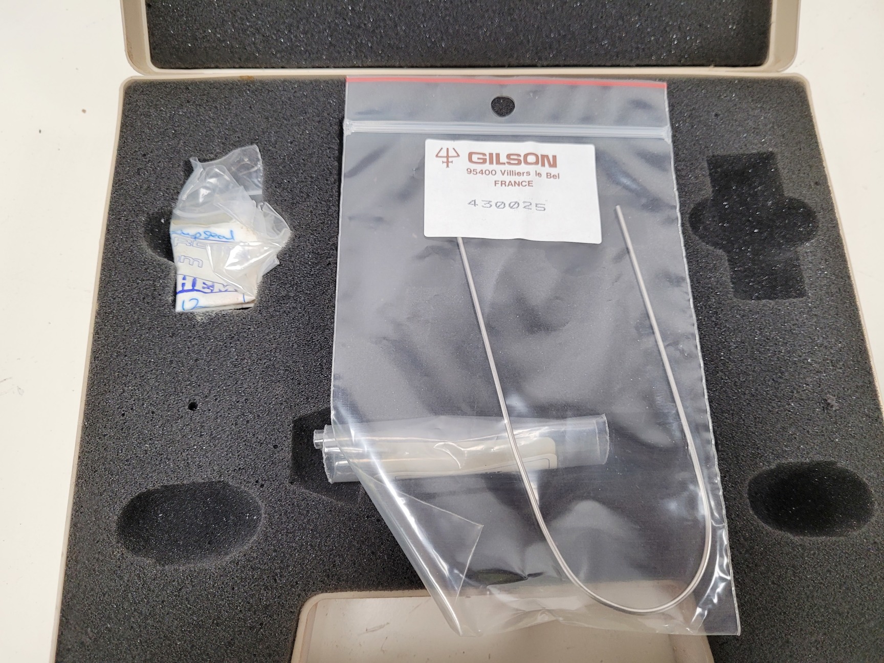 Image of Gilson Aspec XL4  HPLC System - 305 Pump, 805 Manometric Module, 811C Mixer Lab
