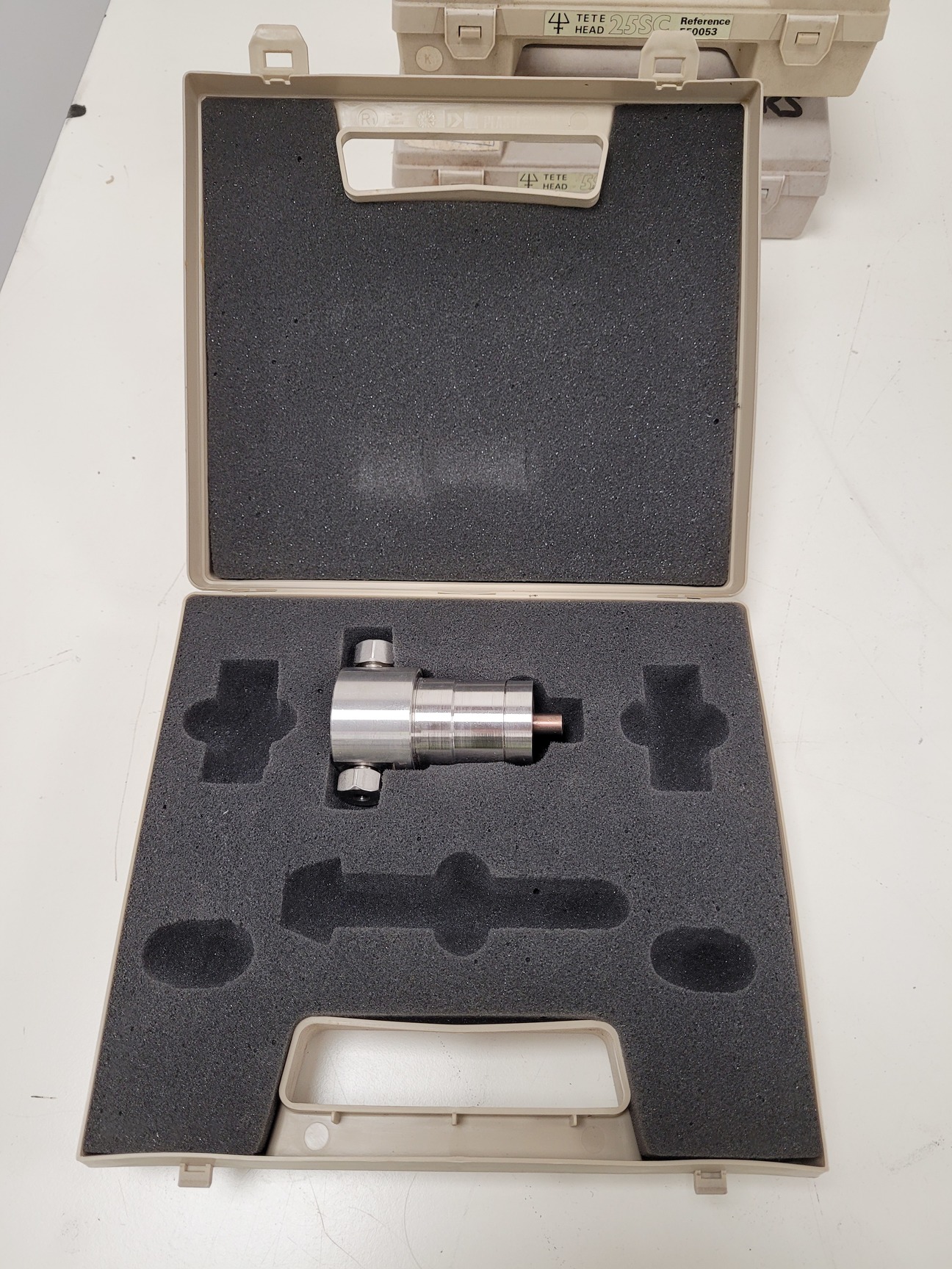 Image of Gilson Aspec XL4  HPLC System - 305 Pump, 805 Manometric Module, 811C Mixer Lab