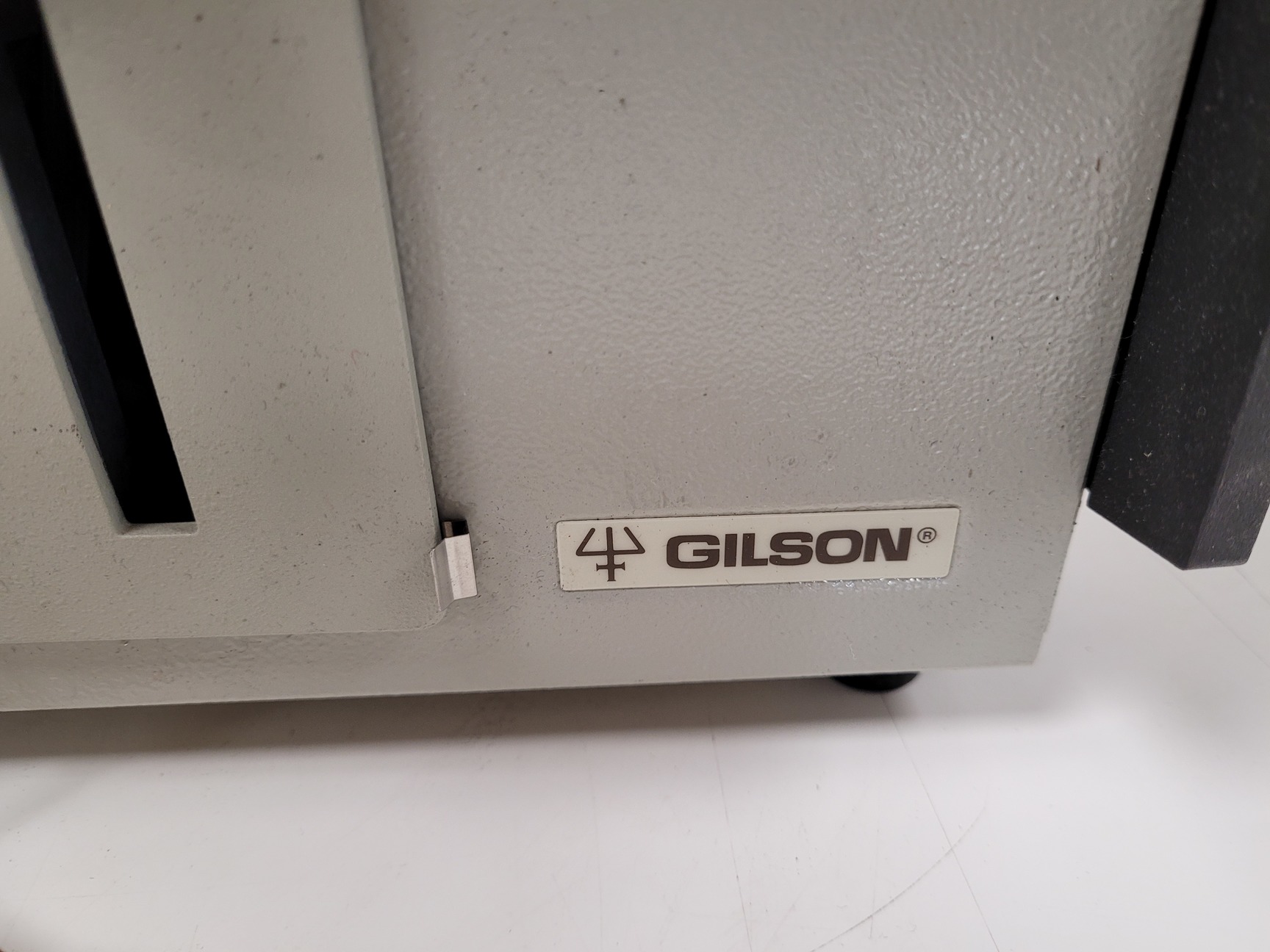 Image of Gilson Aspec XL4  HPLC System - 305 Pump, 805 Manometric Module, 811C Mixer Lab
