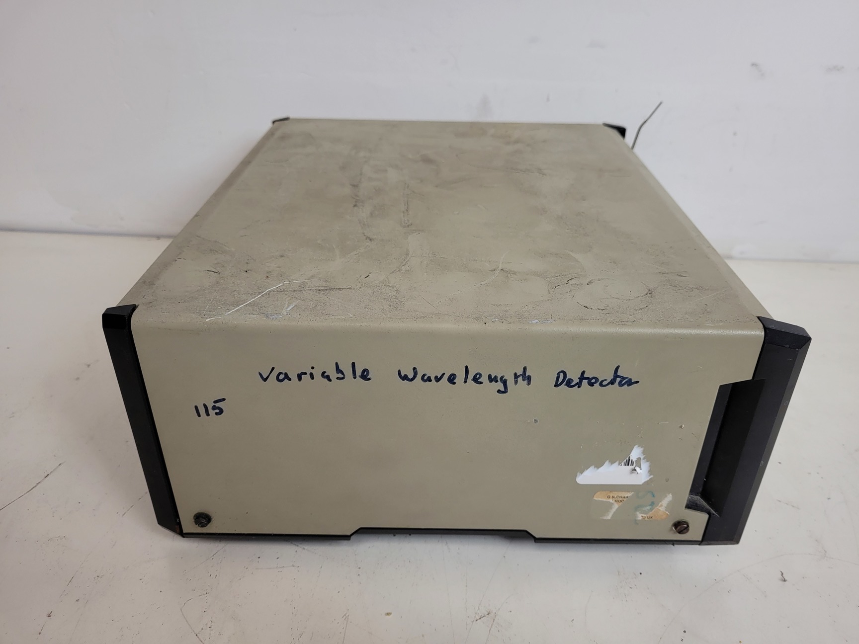 Image of Lot of Gilson HPLC Units - 112 UV/VIS Detector, 115,  306 Pump Lab