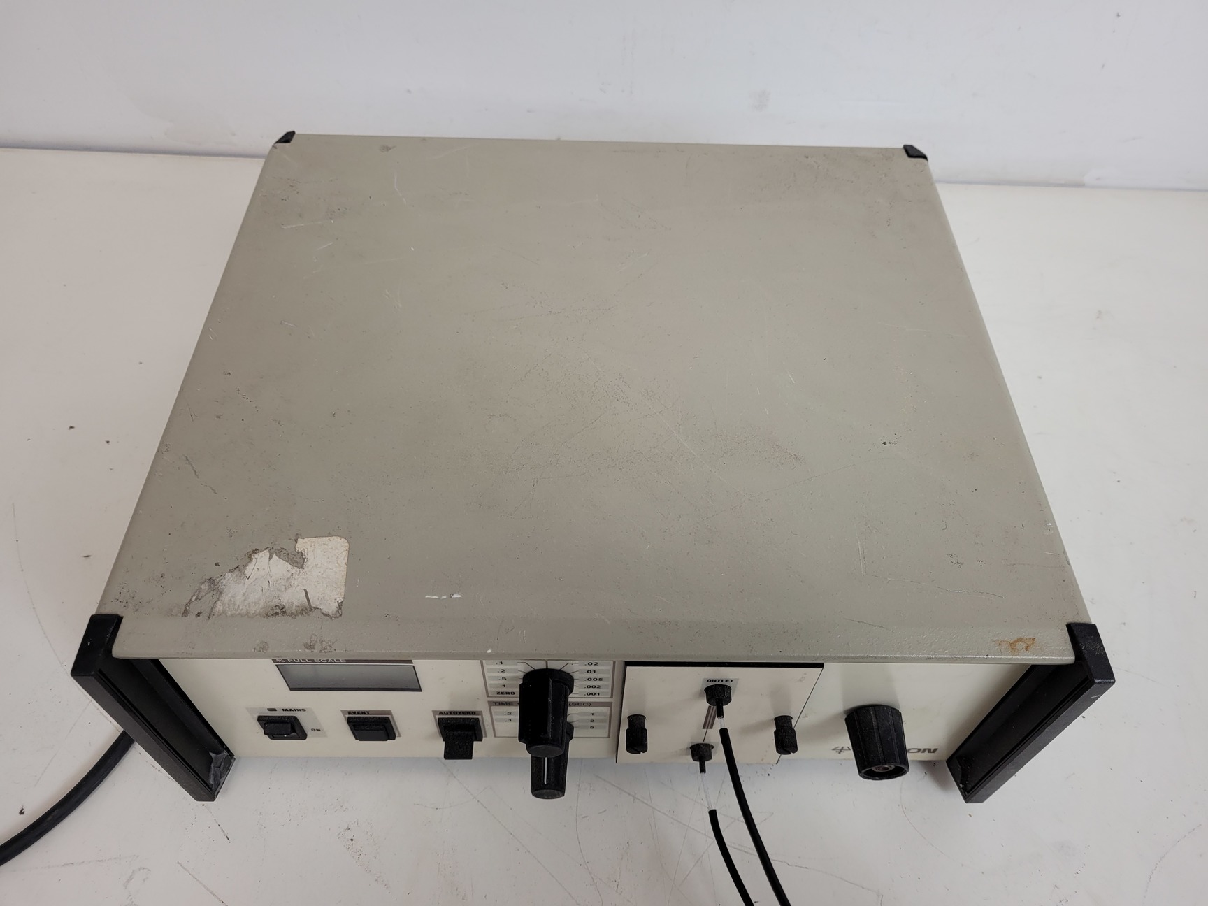 Image of Lot of Gilson HPLC Units - 112 UV/VIS Detector, 115,  306 Pump Lab