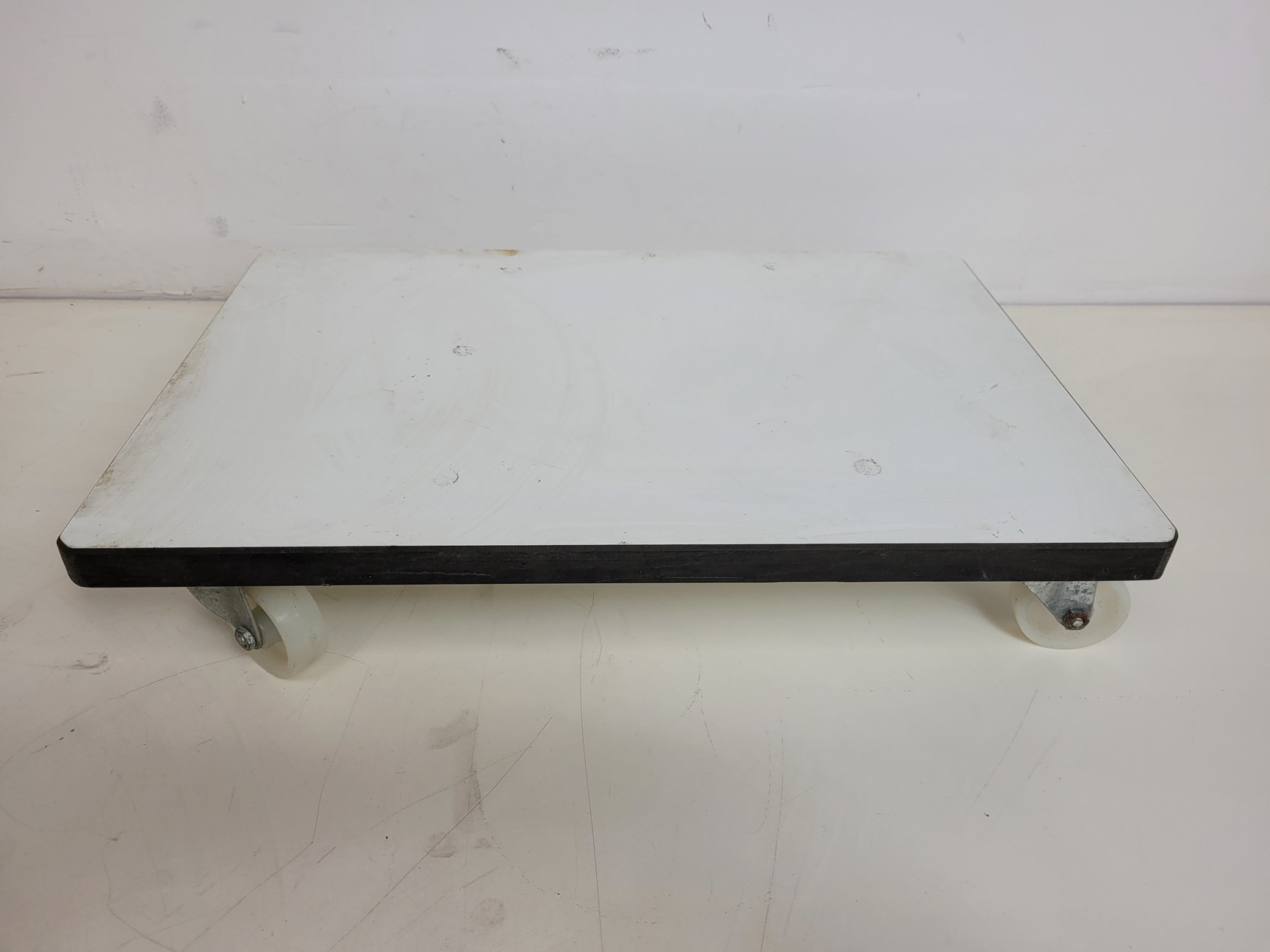 Image of Watson Marlow 520U Peristaltic Pump with Trespa Skate Lab