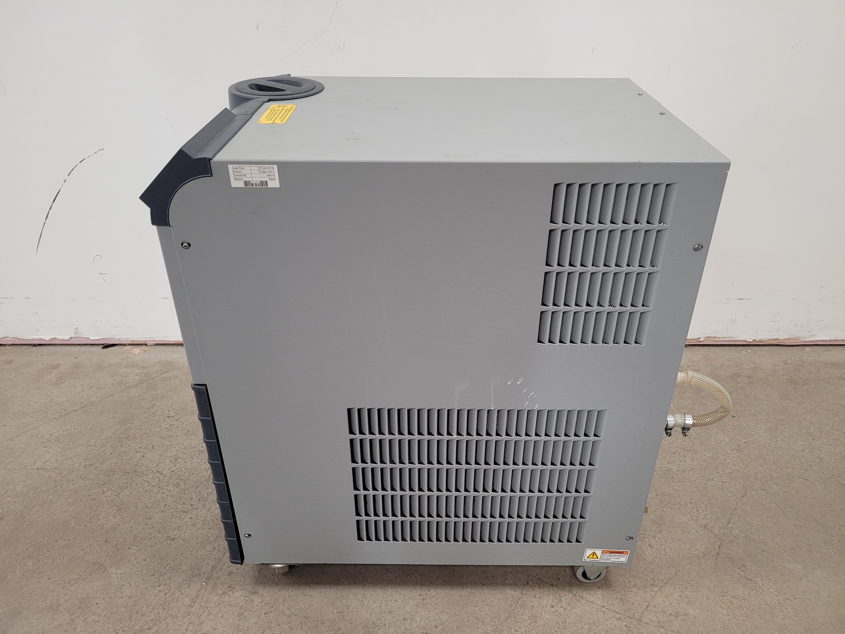 Image of Thermo Fisher Scientific Neslab ThermoFlex2500 Recirculating Chiller Lab