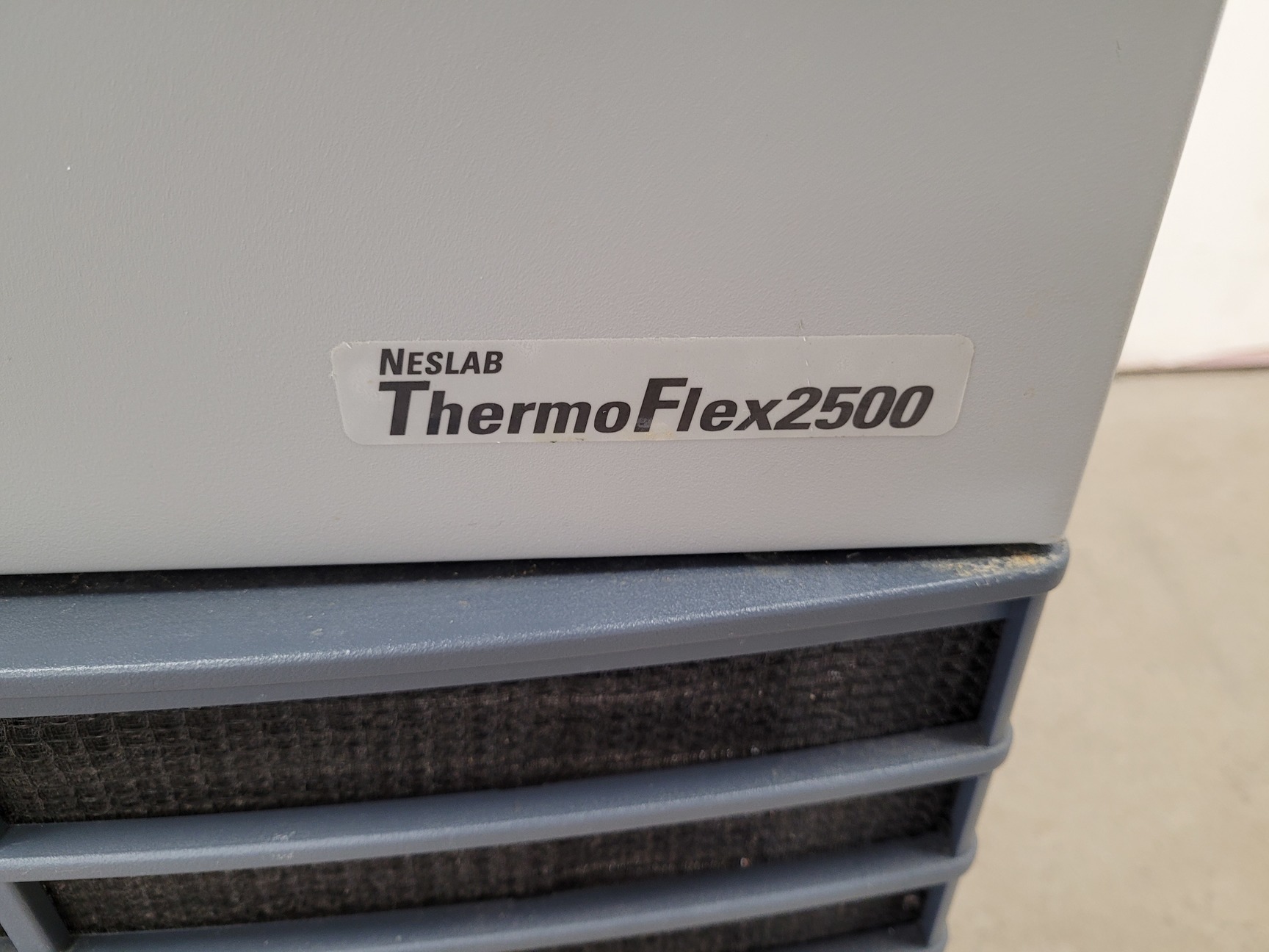 Image of Thermo Fisher Scientific Neslab ThermoFlex2500 Recirculating Chiller Lab