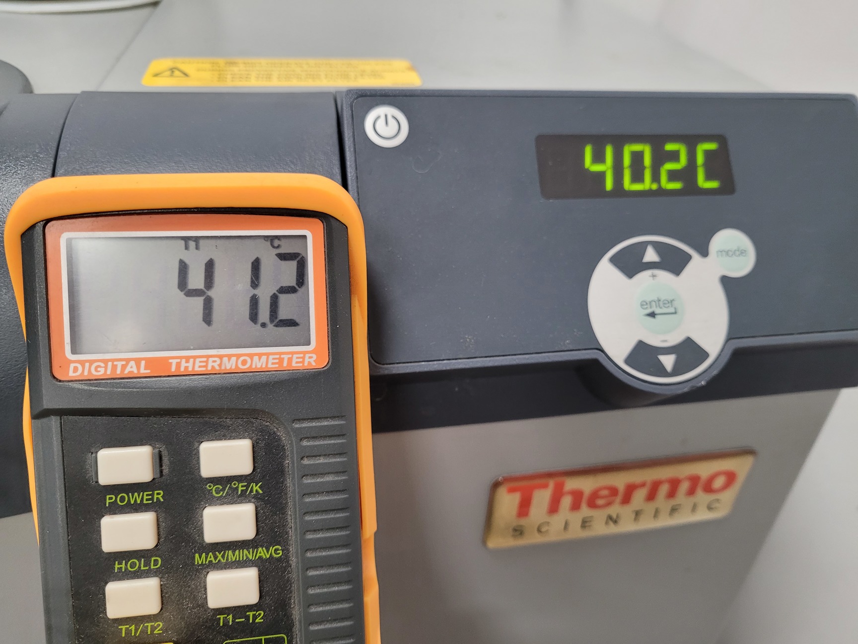 Image of Thermo Fisher Scientific Neslab ThermoFlex2500 Recirculating Chiller Lab