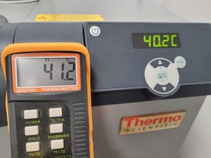 Thumbnail image of Thermo Fisher Scientific Neslab ThermoFlex2500 Recirculating Chiller Lab