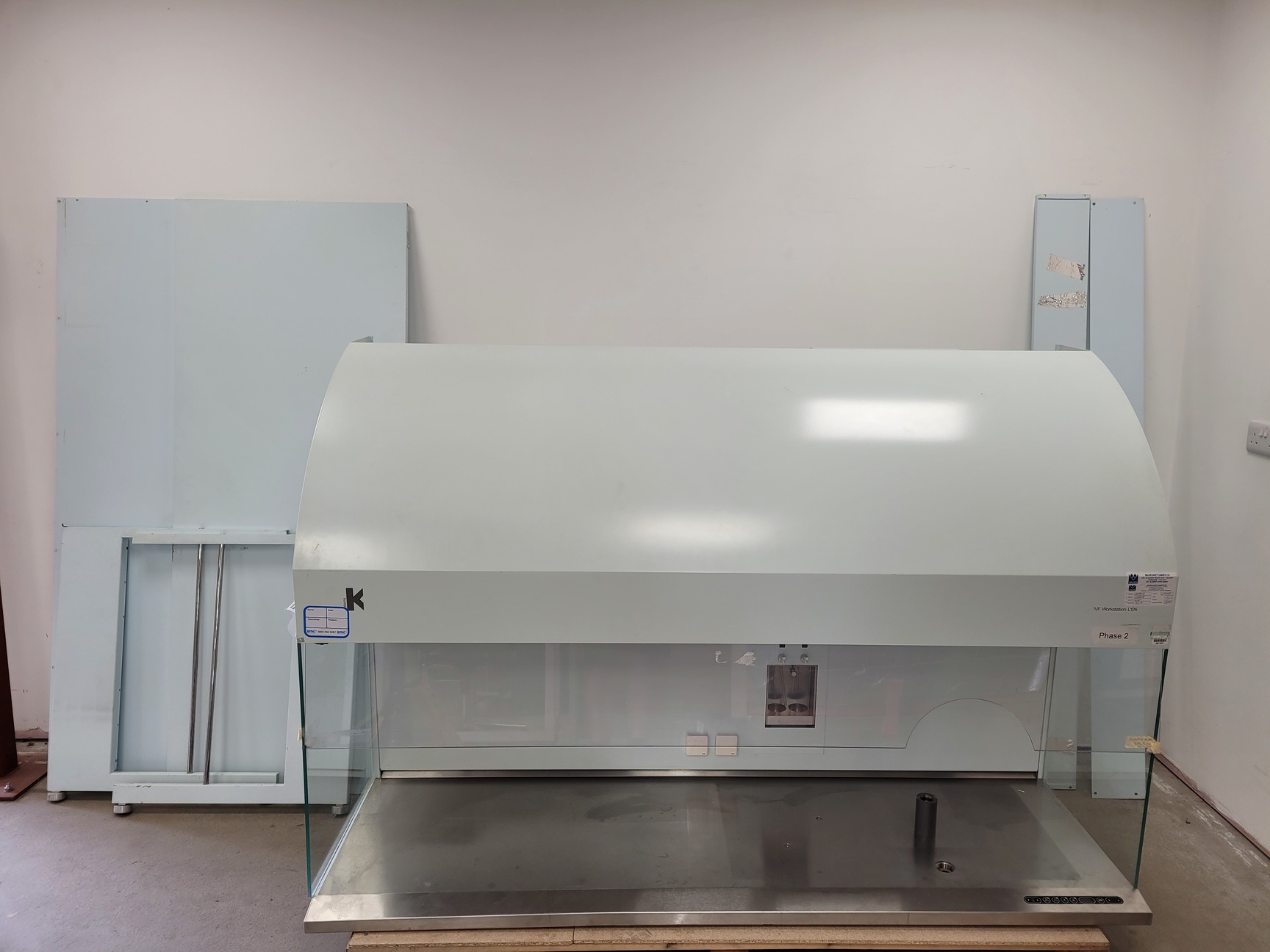 Image of K Systems IVF Workstation Type - L126 Class 1 Cabinet Clean Air Lab
