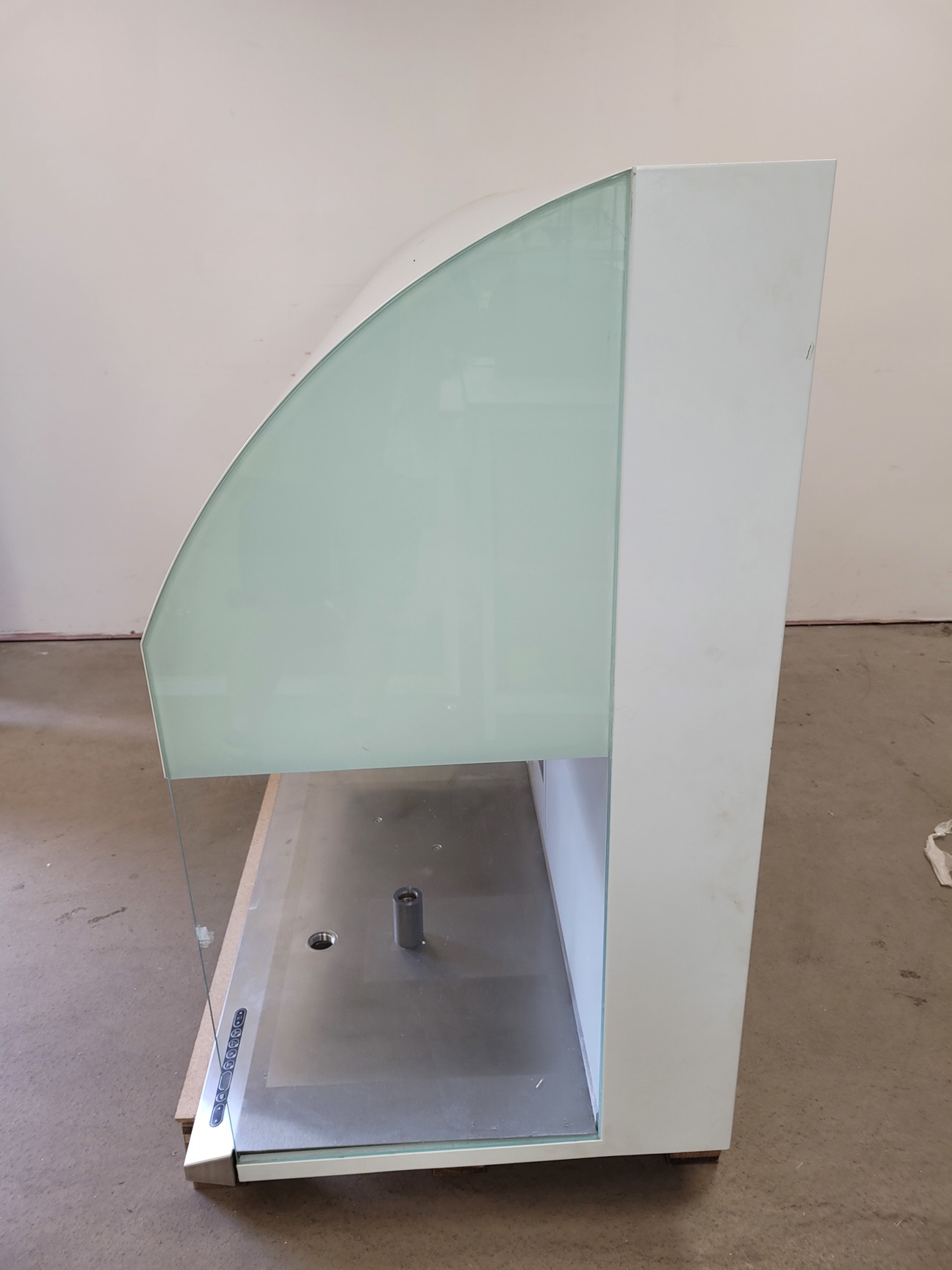 Image of K Systems IVF Workstation Type - L126 Class 1 Cabinet Clean Air Lab
