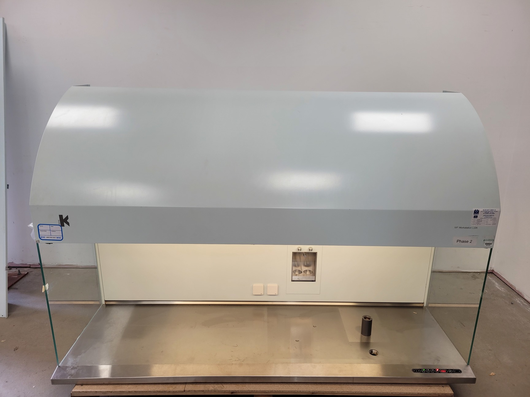 Image of K Systems IVF Workstation Type - L126 Class 1 Cabinet Clean Air Lab