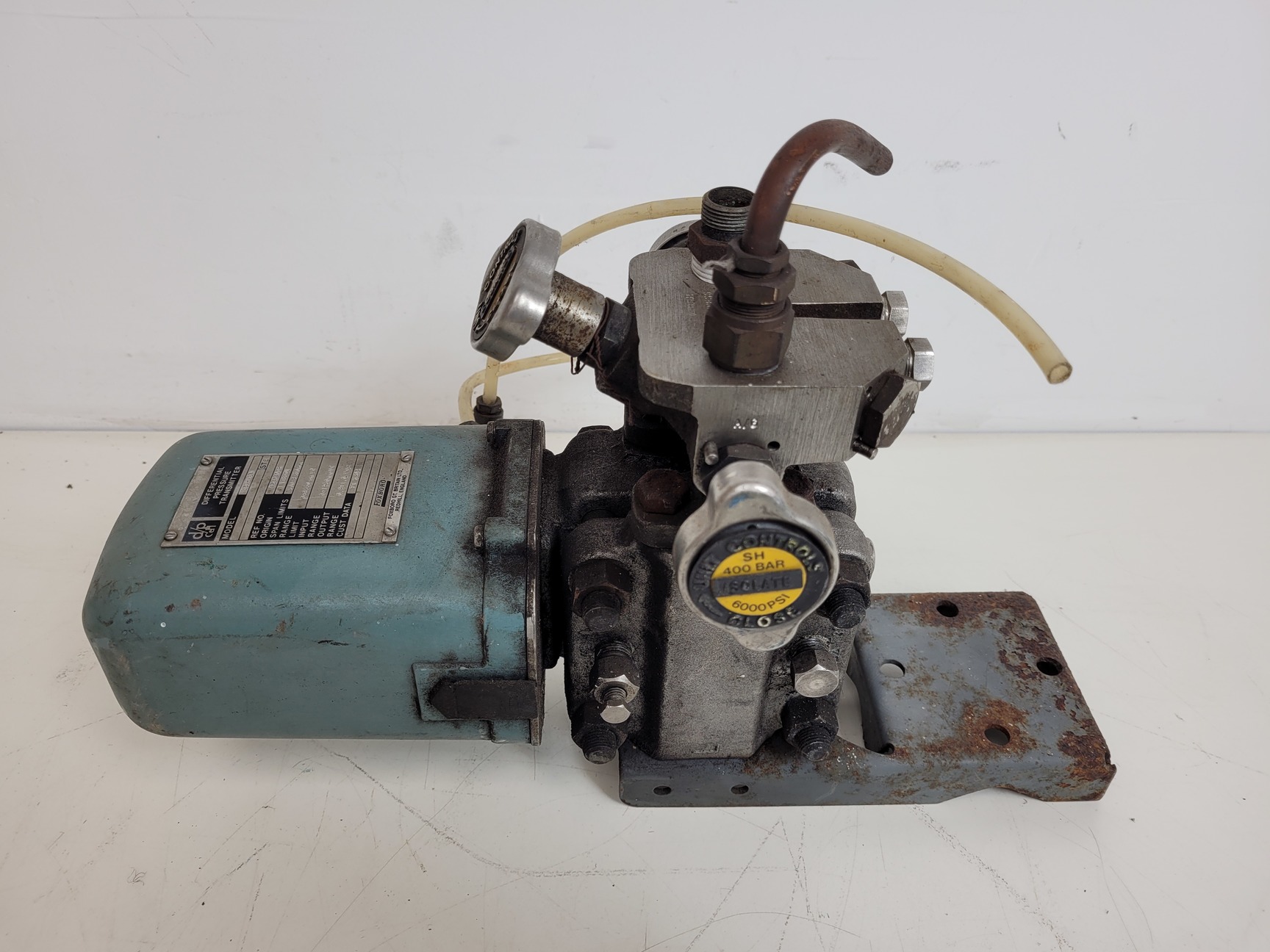 Image of Foxboro Differential Pressure Transmitter  Model - 13A-MS4 