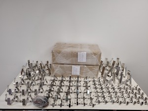 Thumbnail image of 3 x Boxes of Shaking Incubator Clamps - 125, 500ml - 1, 2, 4, 5 l - Lab