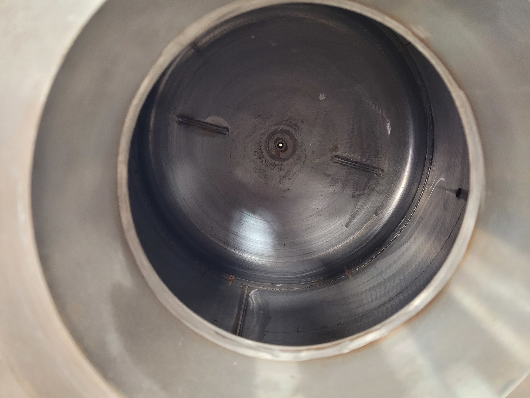 Image of 2 x Horizontal Pressure Tanks Material Lab