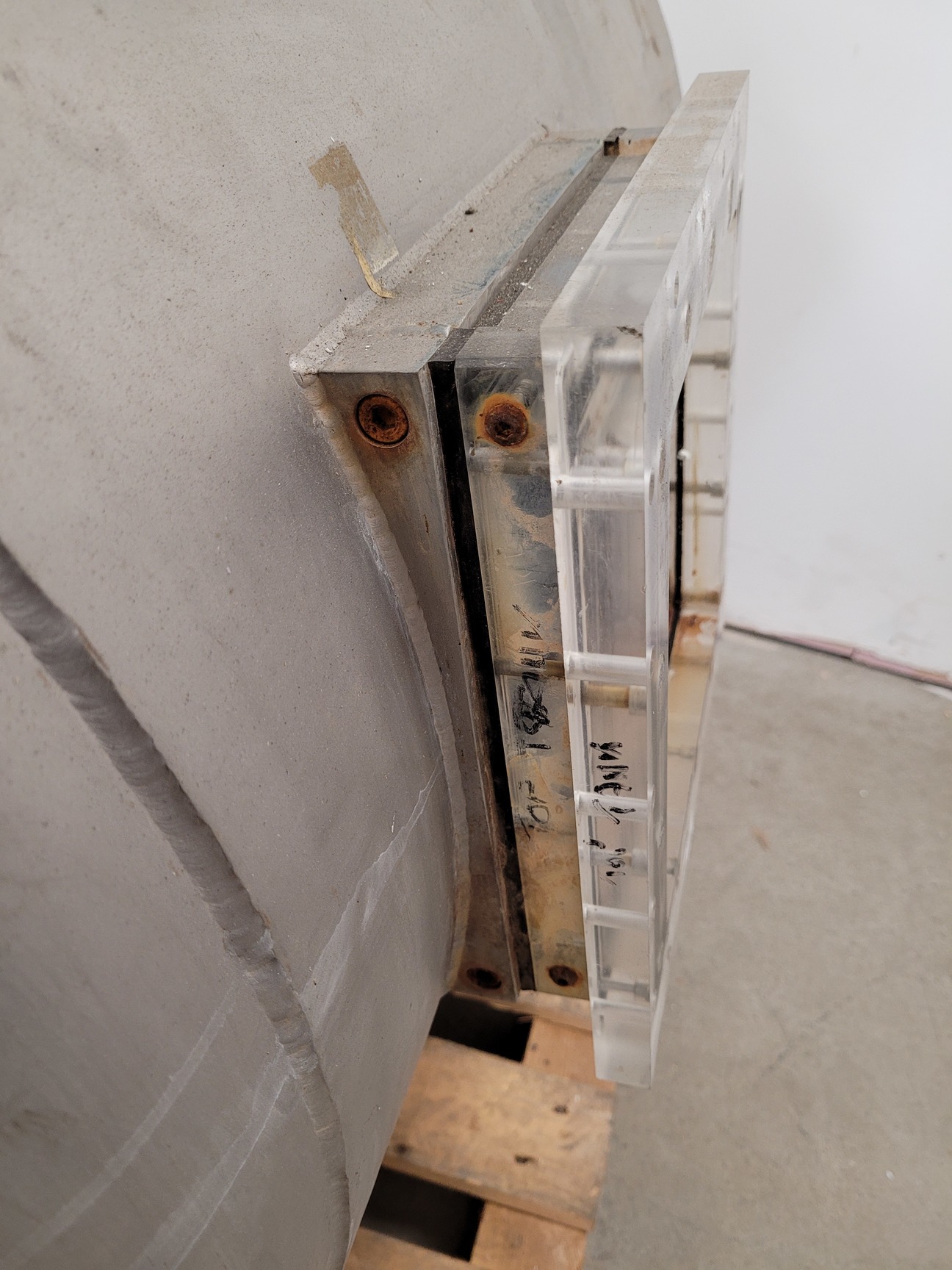 Image of 2 x Horizontal Pressure Tanks Material Lab
