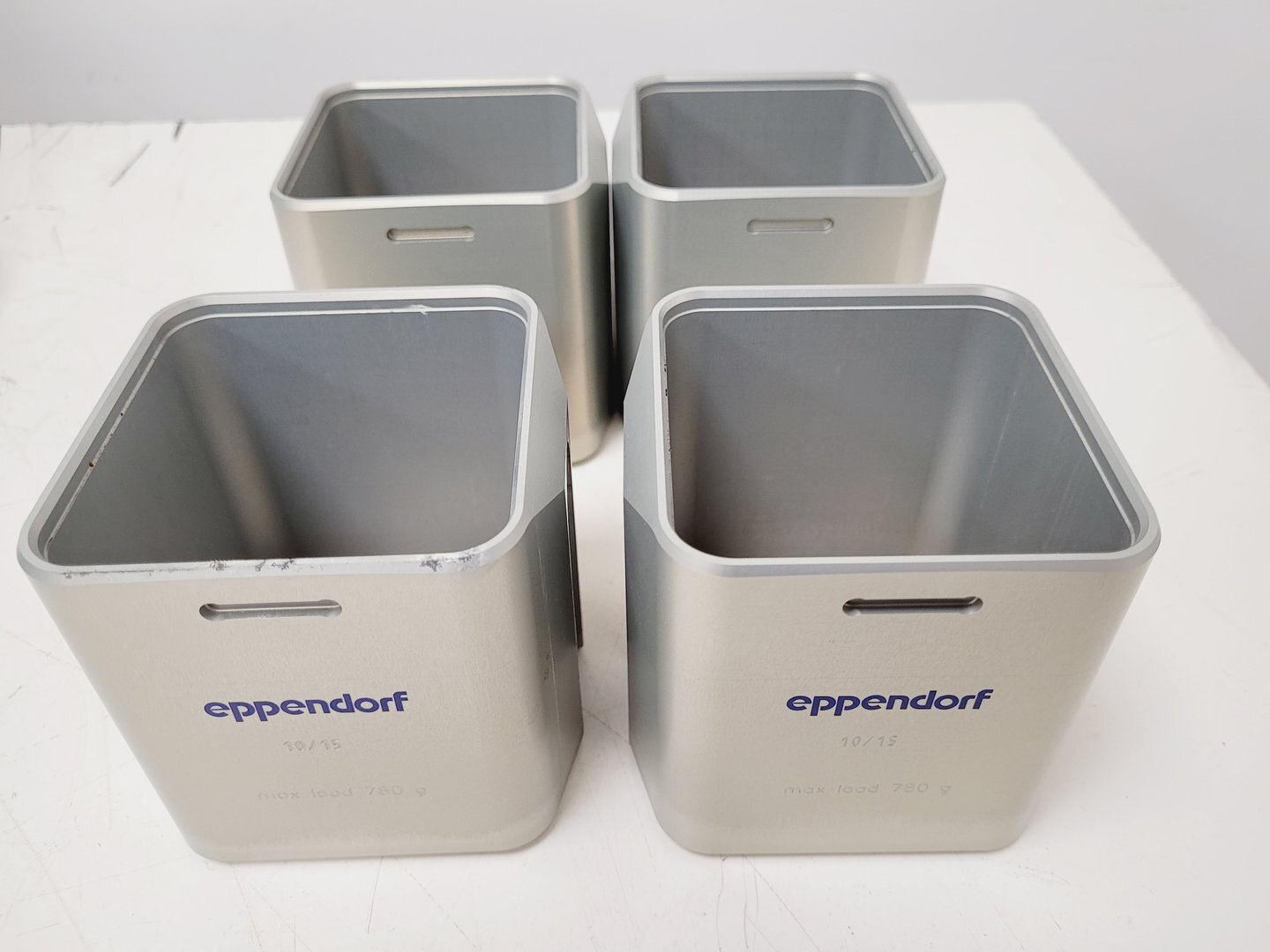 Image of Eppendorf 5810 R Refrigerated Laboratory Centrifuge w/ 4000rpm Rotor lab