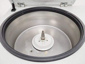 Thumbnail image of Eppendorf 5810 R Refrigerated Laboratory Centrifuge w/ 4000rpm Rotor lab
