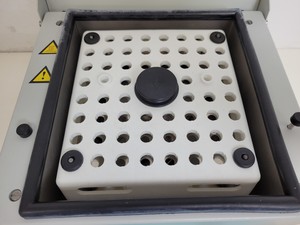 Thumbnail image of Labnet Vortemp 56 Microplate Shaking Incubator Lab