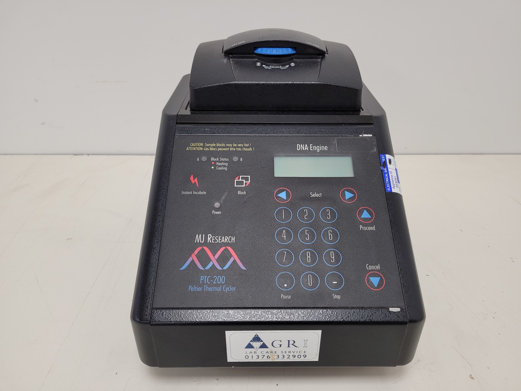 Image of MJ Research Peltier Thermal Cycler  Model - PTC-200 Lab