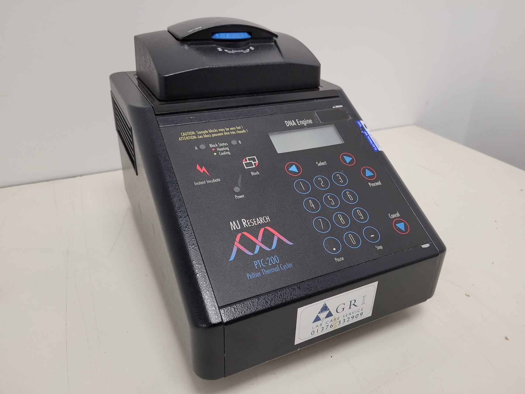 Image of MJ Research Peltier Thermal Cycler  Model - PTC-200 Lab