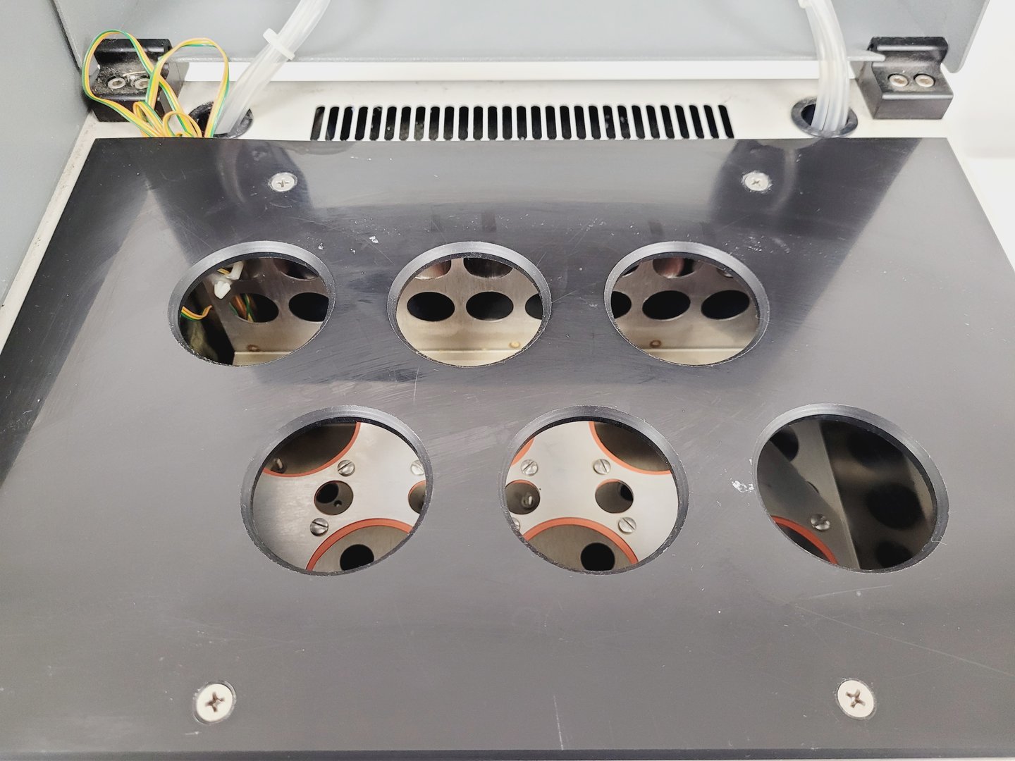 Image of Calipur Life Sciences TurboVap II Conctration/Evaporation Water Bath Lab