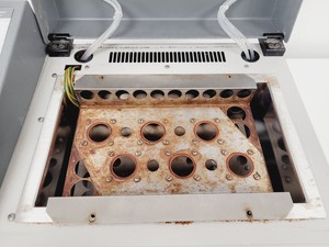 Thumbnail image of Calipur Life Sciences TurboVap II Evaporation Concentration Water Bath Lab