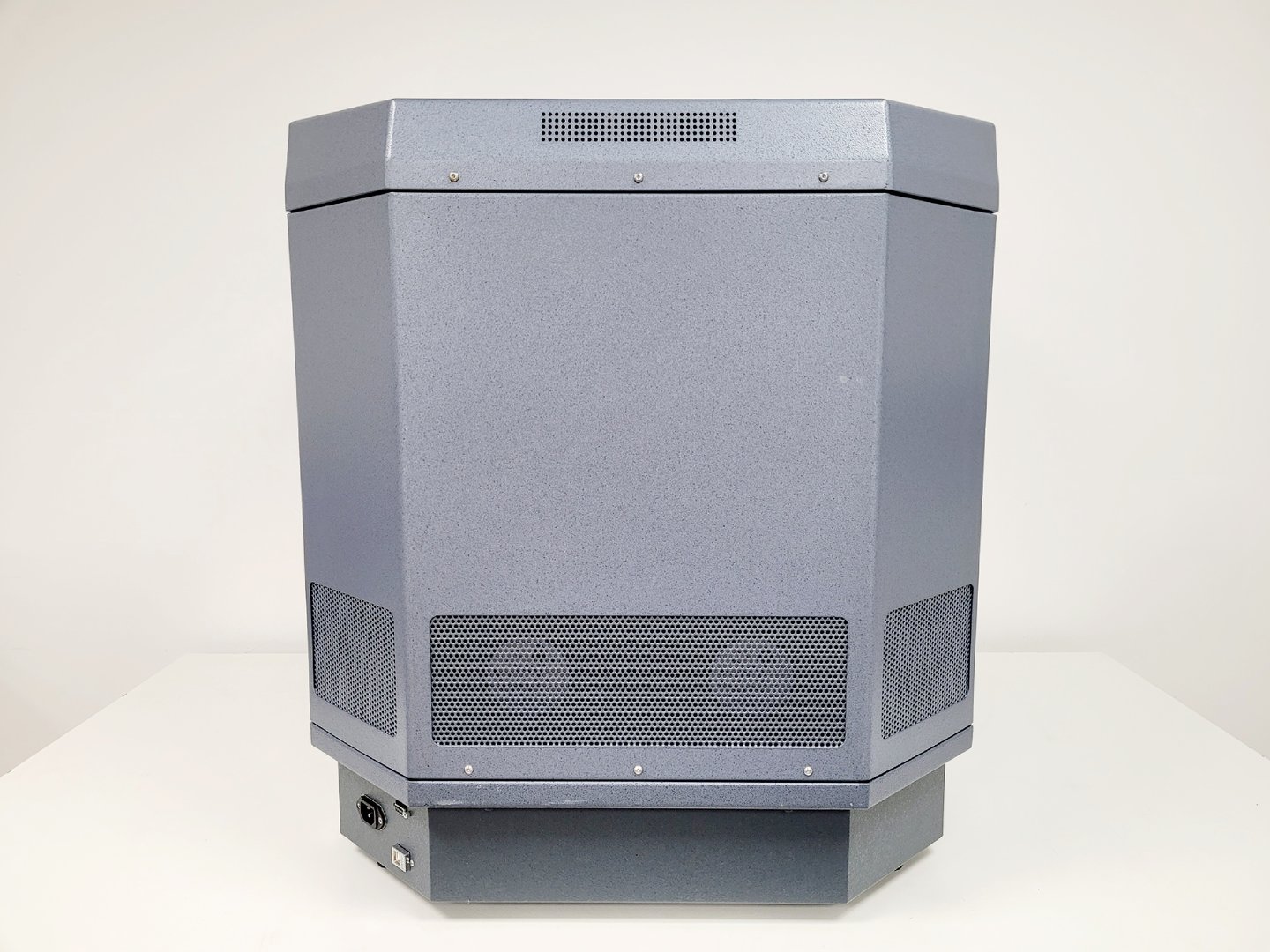 Image of BioTrove OpenArray NT Cycler qPCR Instrument Model - 20001-200 & Software Lab