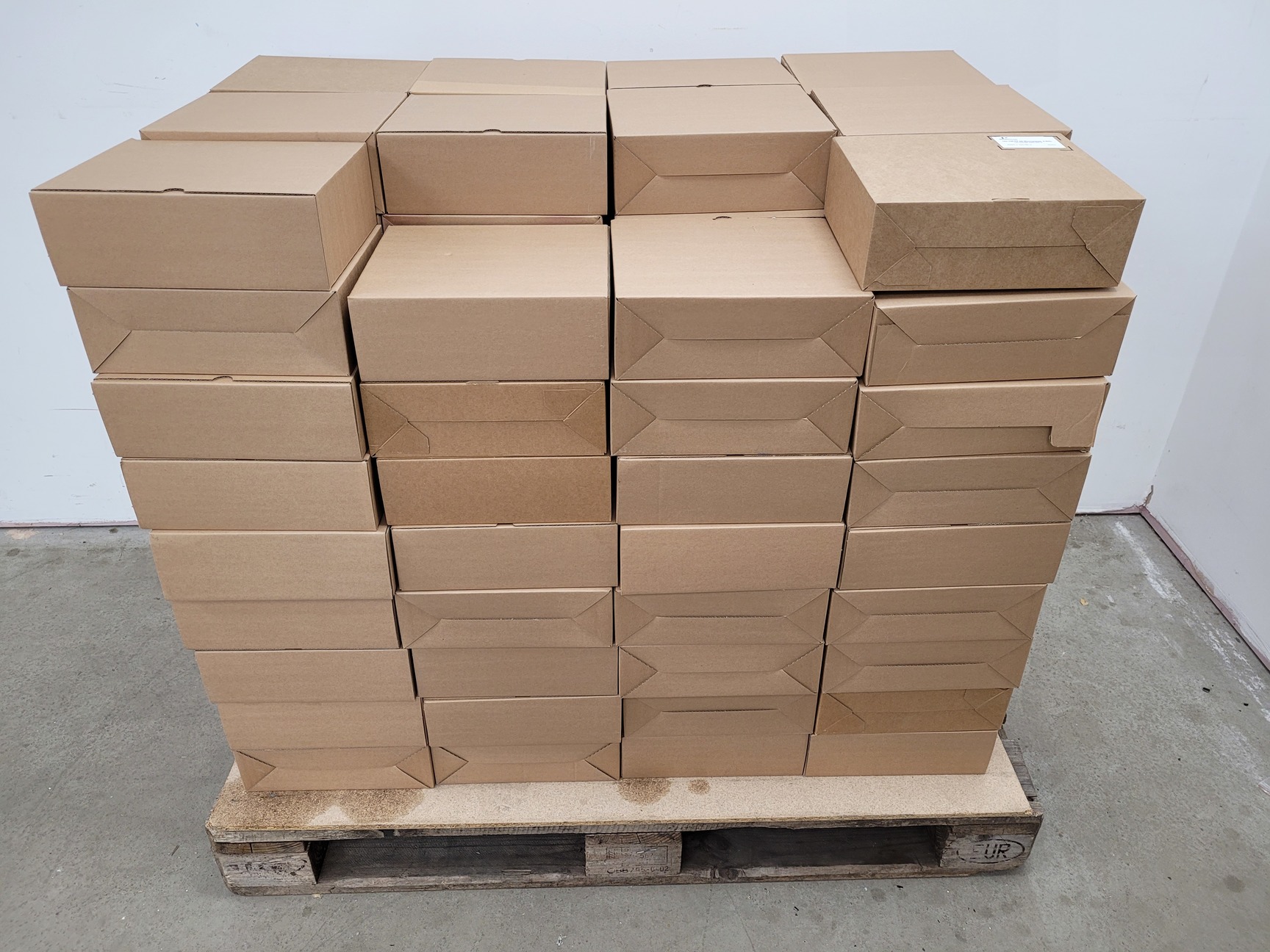 Image of 106 Boxes of Perkin Elmer 10 x DW PP-96 Microplates 2.5ml Lab