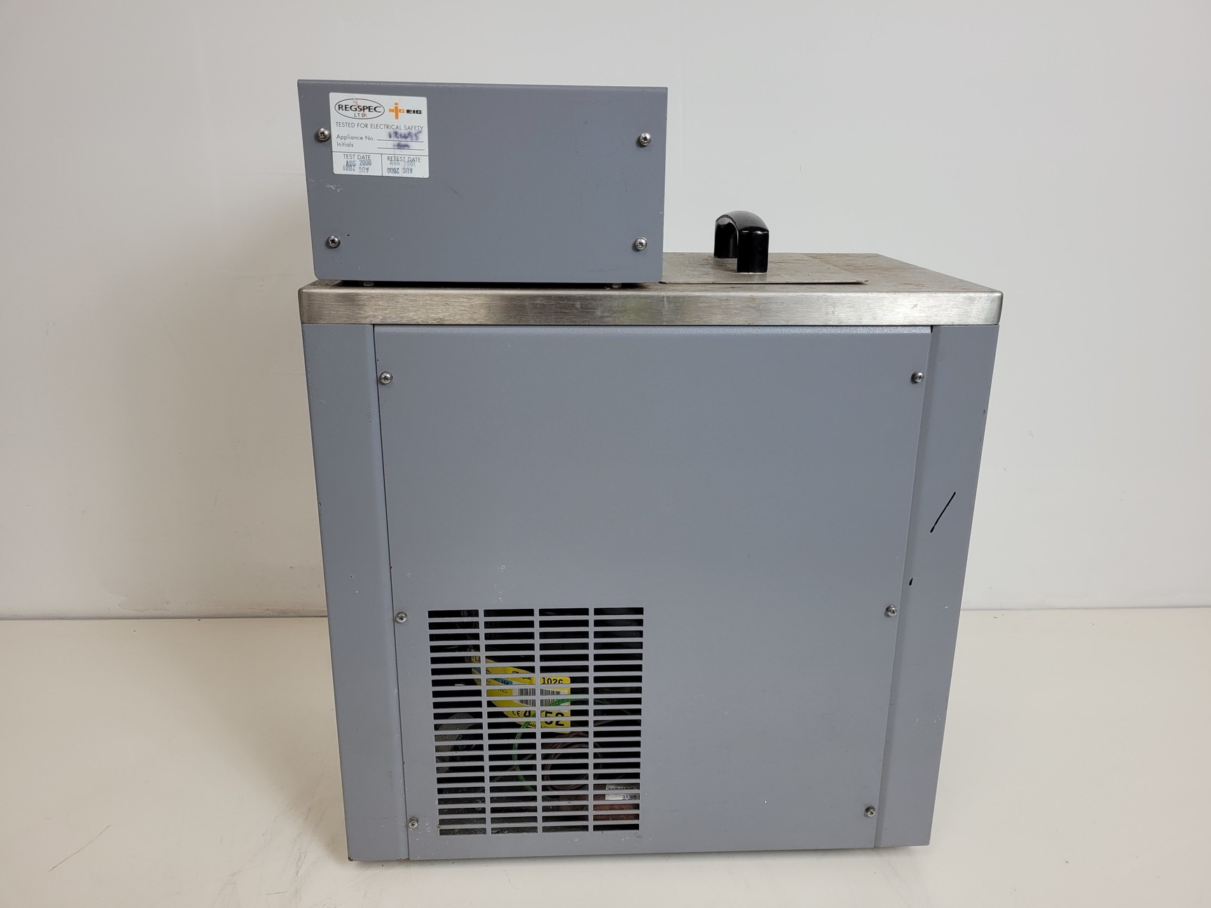 Image of Grant LTD6G Digital Recirculating Water Bath Lab Working - Faulty Display