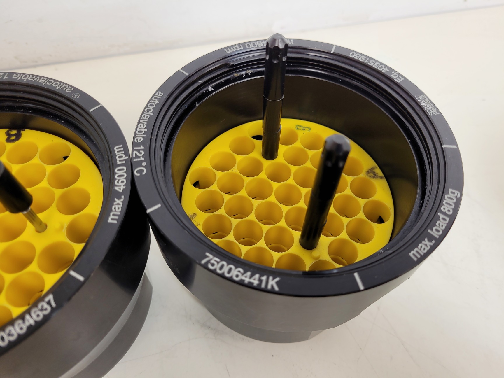 Image of Sorvall Thermo 75006441K, 75006441KL Centrifuge Buckets plus 35x5ml Adaptors