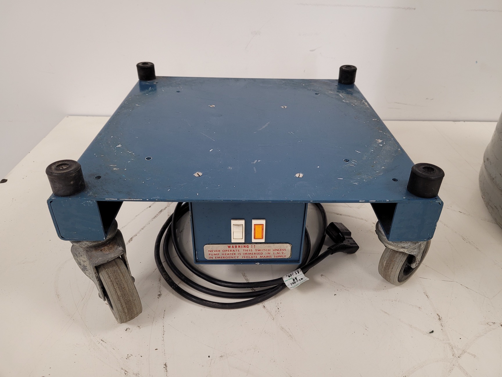 Image of Planer Biomed Kryo 10 Series Automated Laboratory Freezer Cryostat Lab