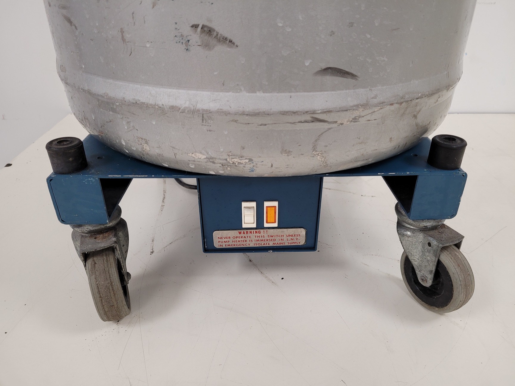 Image of Planer Biomed Kryo 10 Series Automated Laboratory Freezer Cryostat Lab