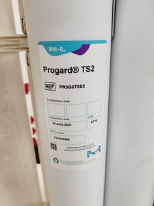 Thumbnail image of Millipore Advantage 10 Water Purification System  CN ZRX0003T0 Lab