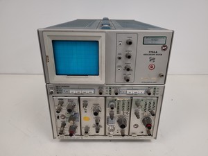 Thumbnail image of Tektronix 7704 A Oscilloscope System Lab