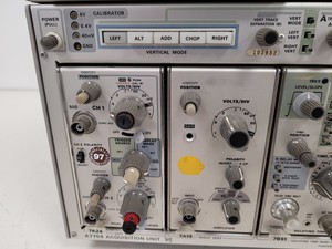 Thumbnail image of Tektronix 7704 A Oscilloscope System Lab