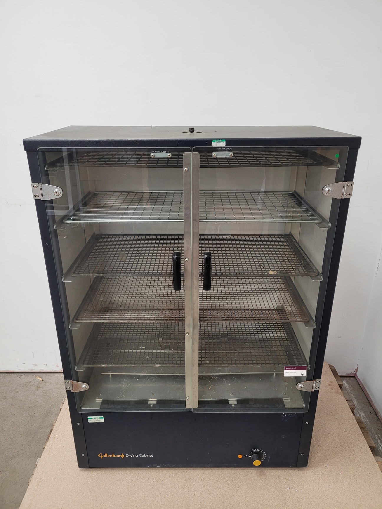 Image of Gallenkamp 200L Twin Door Drying Cabinet Cat no. OVL-220-010W with 5 Shelves Lab