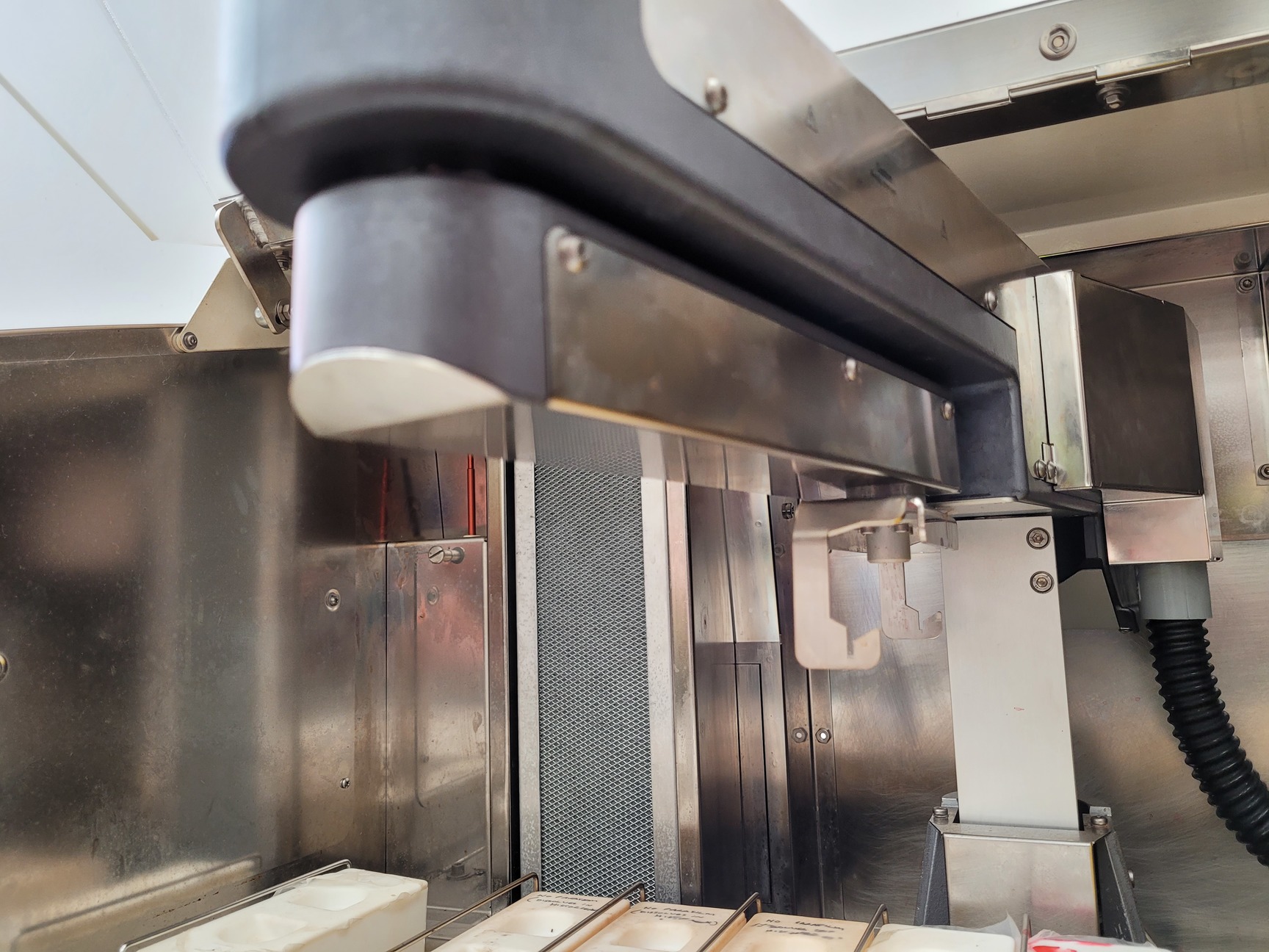 Image of Leica ST5020 Multistainer Slide Stainer Cat no. 047533623 Lab