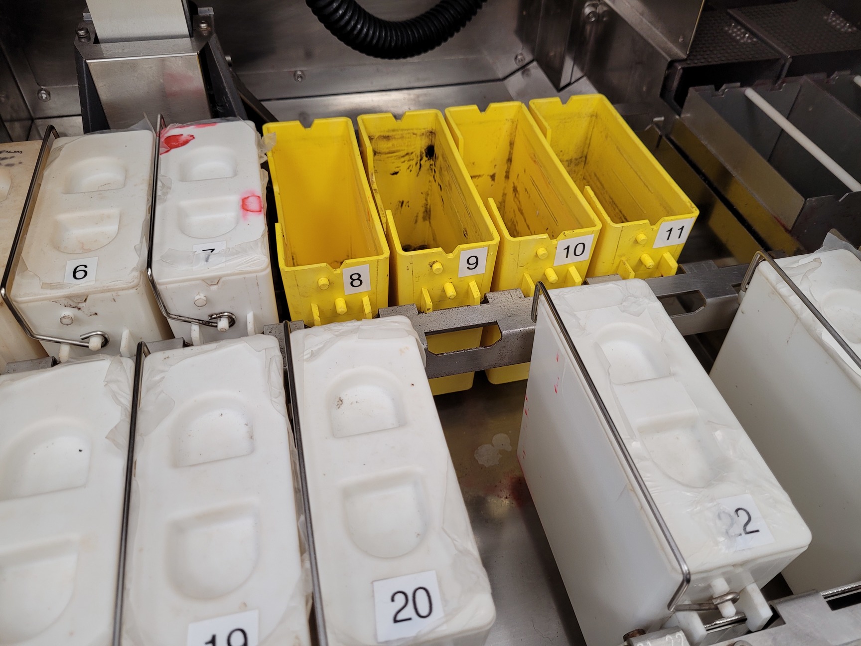 Image of Leica ST5020 Multistainer Slide Stainer Cat no. 047533623 Lab