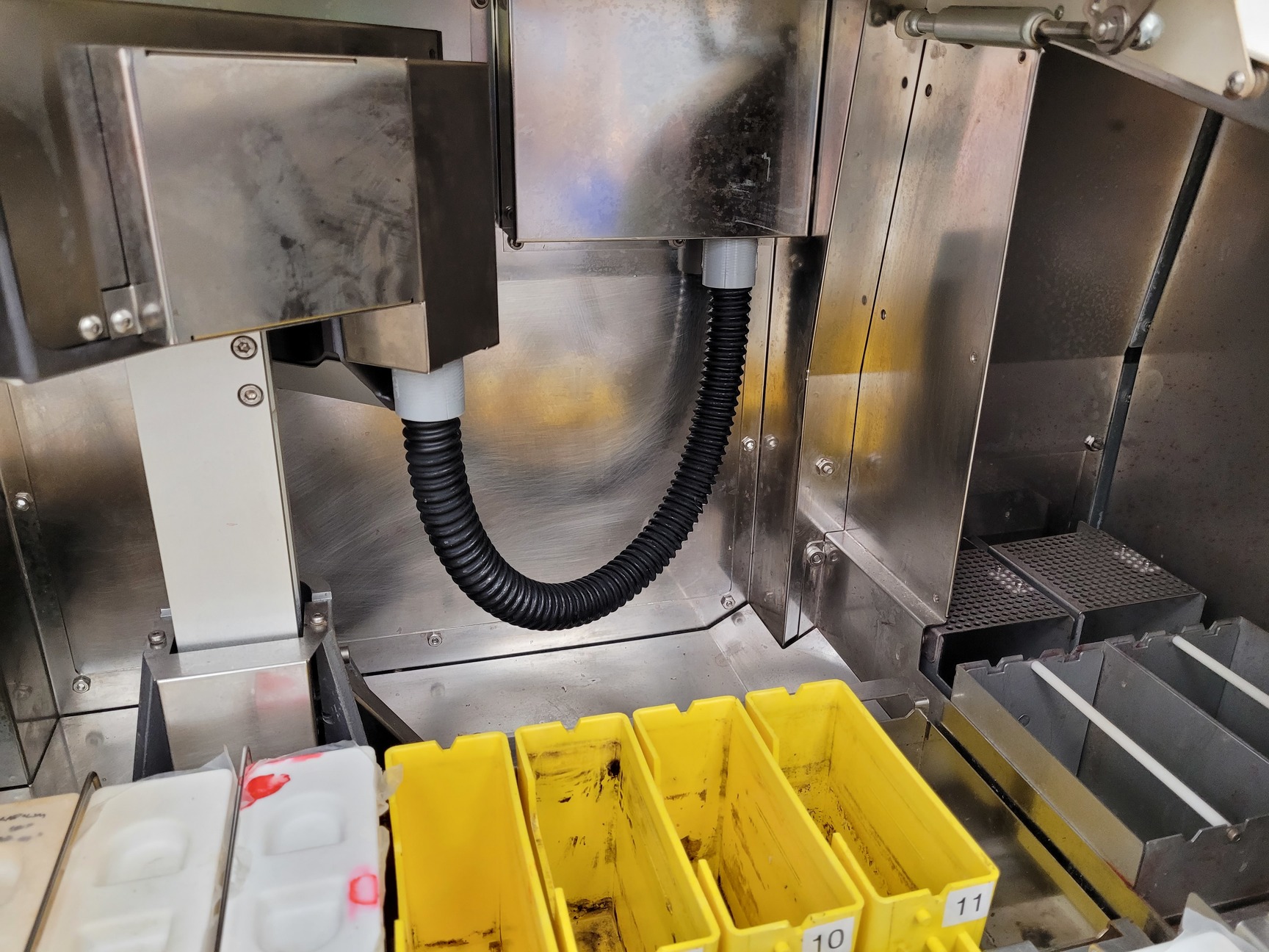 Image of Leica ST5020 Multistainer Slide Stainer Cat no. 047533623 Lab