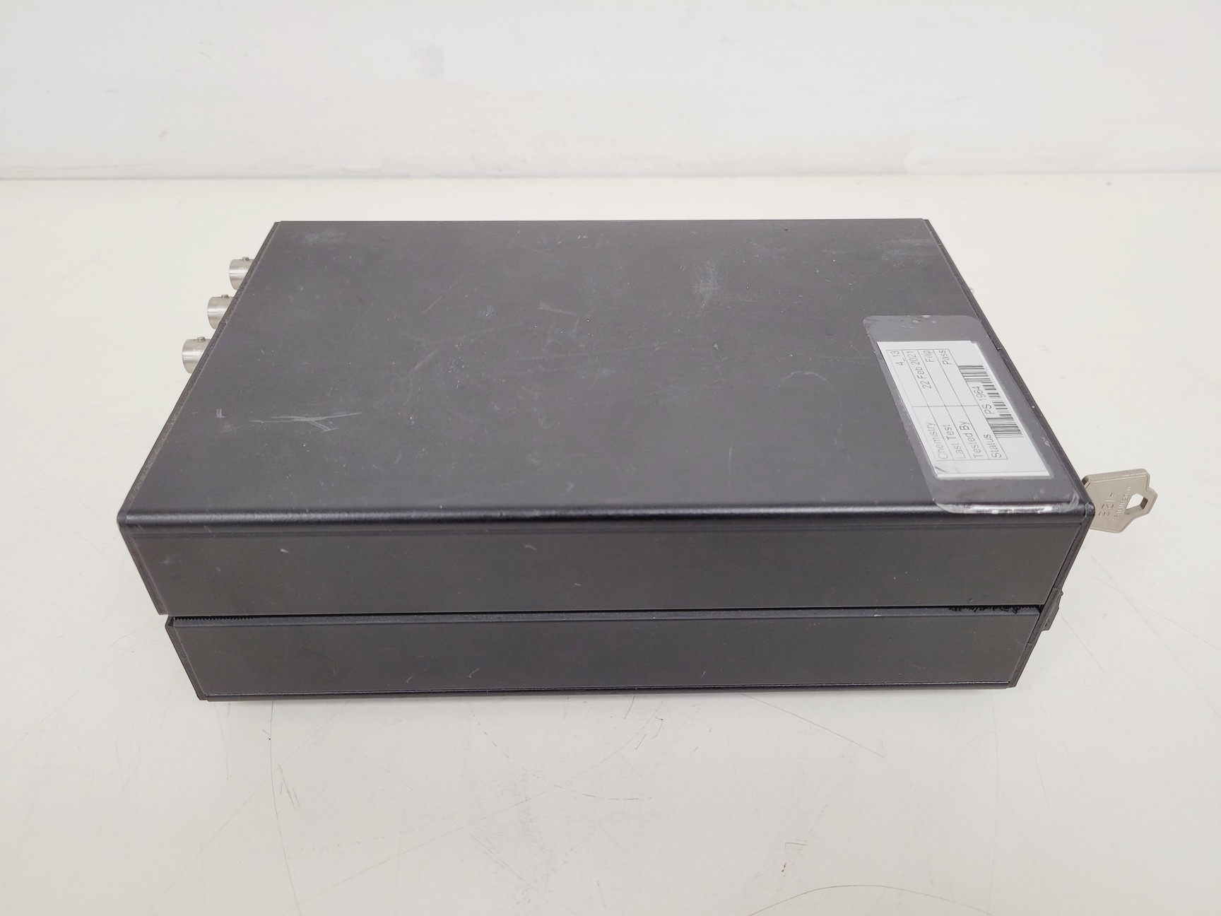 Image of UniBlitz Shutter Driver Mod LS6T2 & Shutter Model D122 Lab
