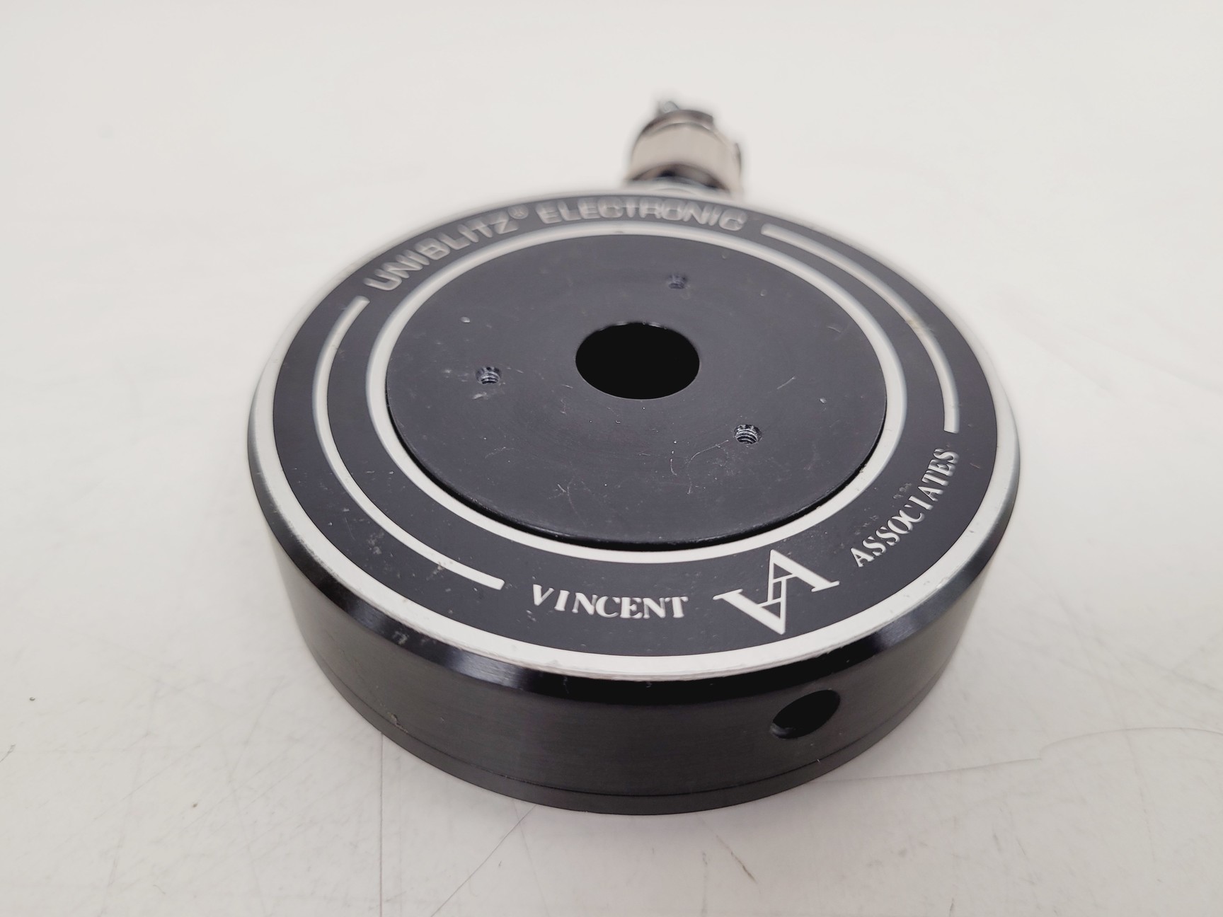 Image of UniBlitz Shutter Driver Mod LS6T2 & Shutter Model D122 Lab