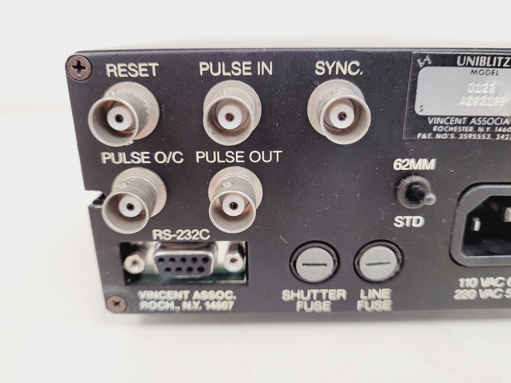 Image of UniBlitz Shutter Driver Mod LS6T2 & Shutter Model D122 Lab