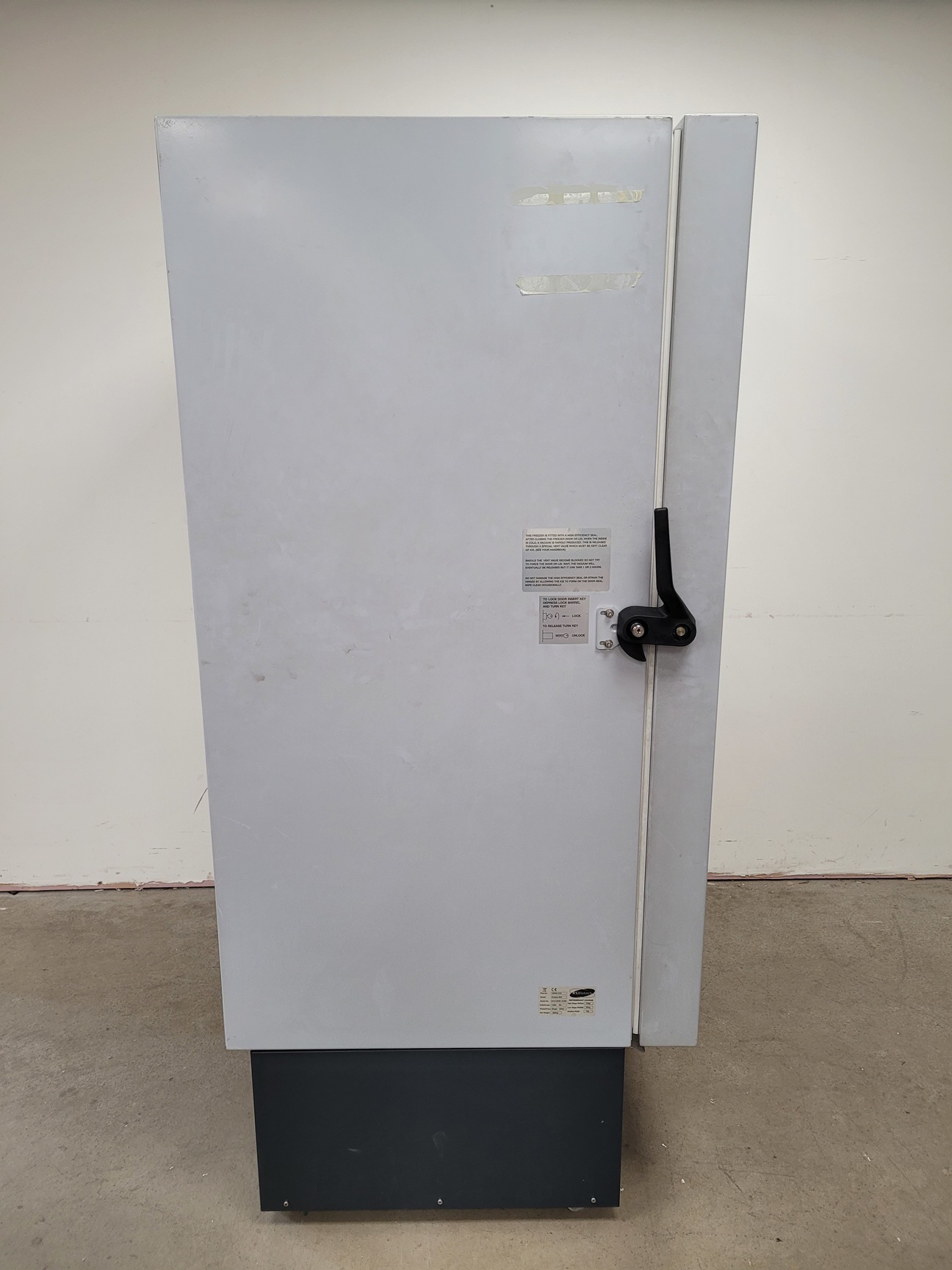 Image of RS Biotech Ultra-Low Temperature Freezer Eclipse 600 - 05600-230 Lab