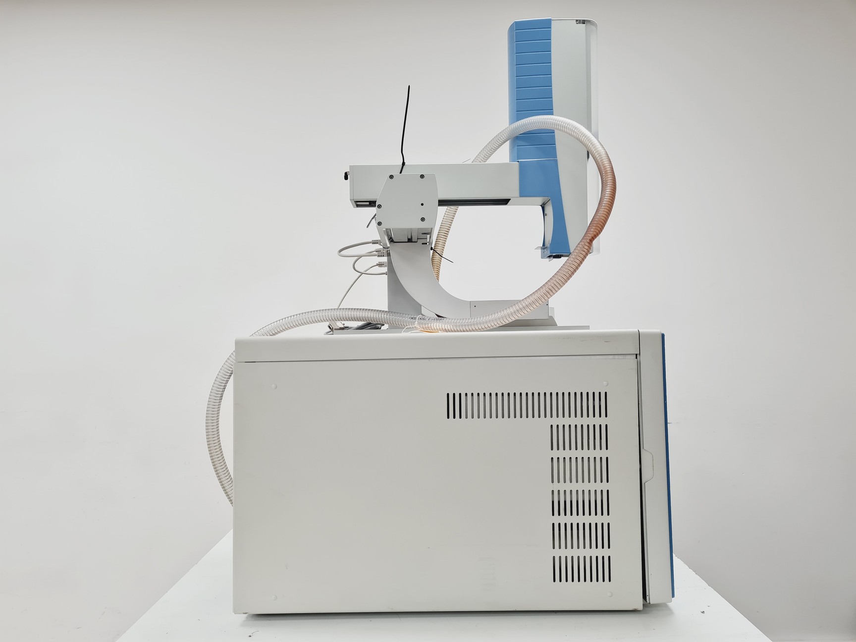 Image of Thermo Scientific Trace GC Ultra w/ DSQ II Mass Spectromete TriPlus Autosampler