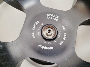 Thumbnail image of Eppendorf Benchtop Centrifuge - 5702 + 4400RPM 5702/R A-4-38 Bucket Rotor Lab