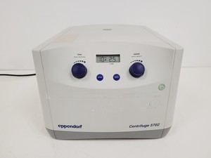 Thumbnail image of Eppendorf Benchtop Centrifuge - 5702 + 4400RPM 5702/R A-4-38 Bucket Rotor Lab