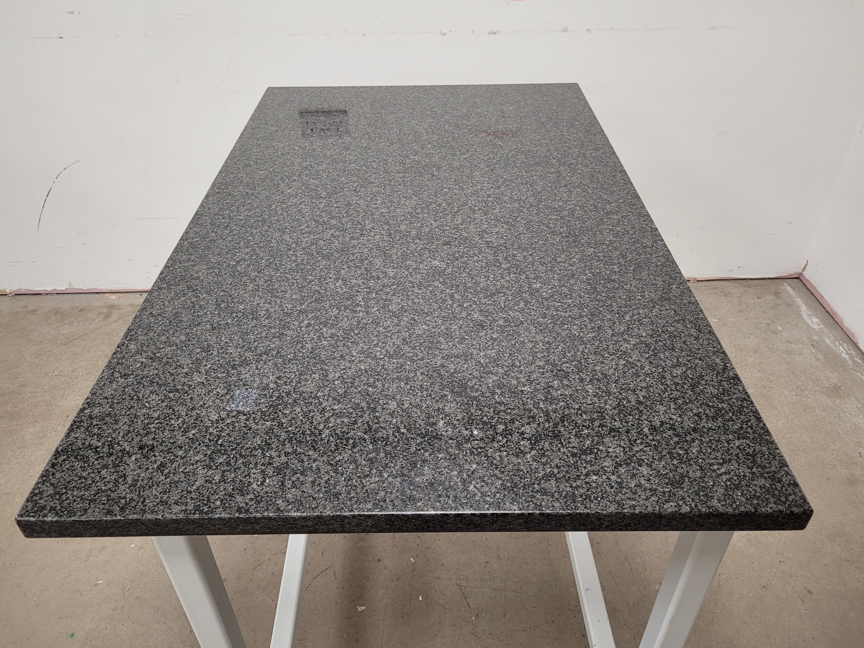 Image of Granite Topped Laboratory Anti Vibration Table 121x73.5cm Lab