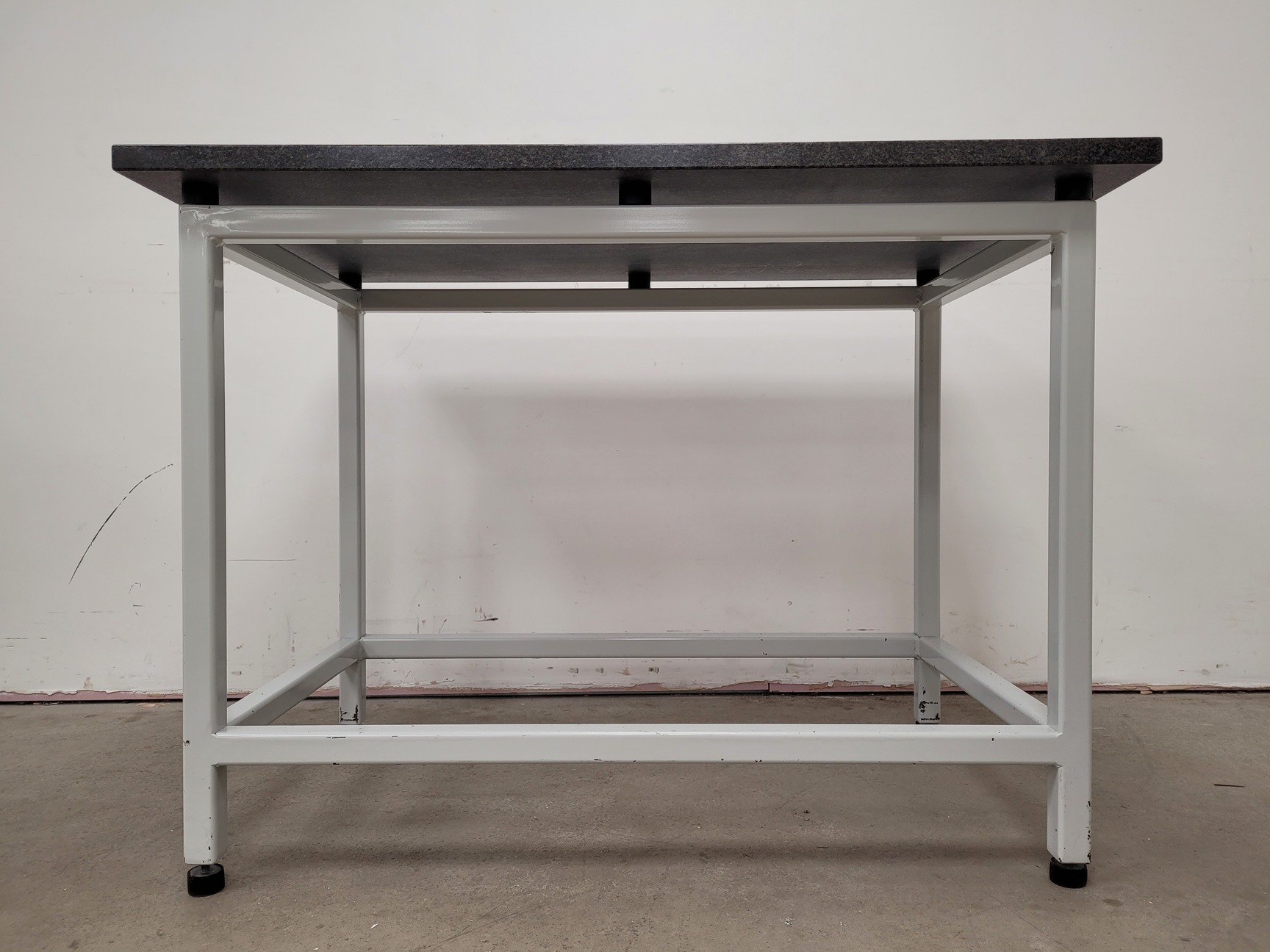 Image of Granite Topped Laboratory Anti Vibration Table 121x73.5cm Lab