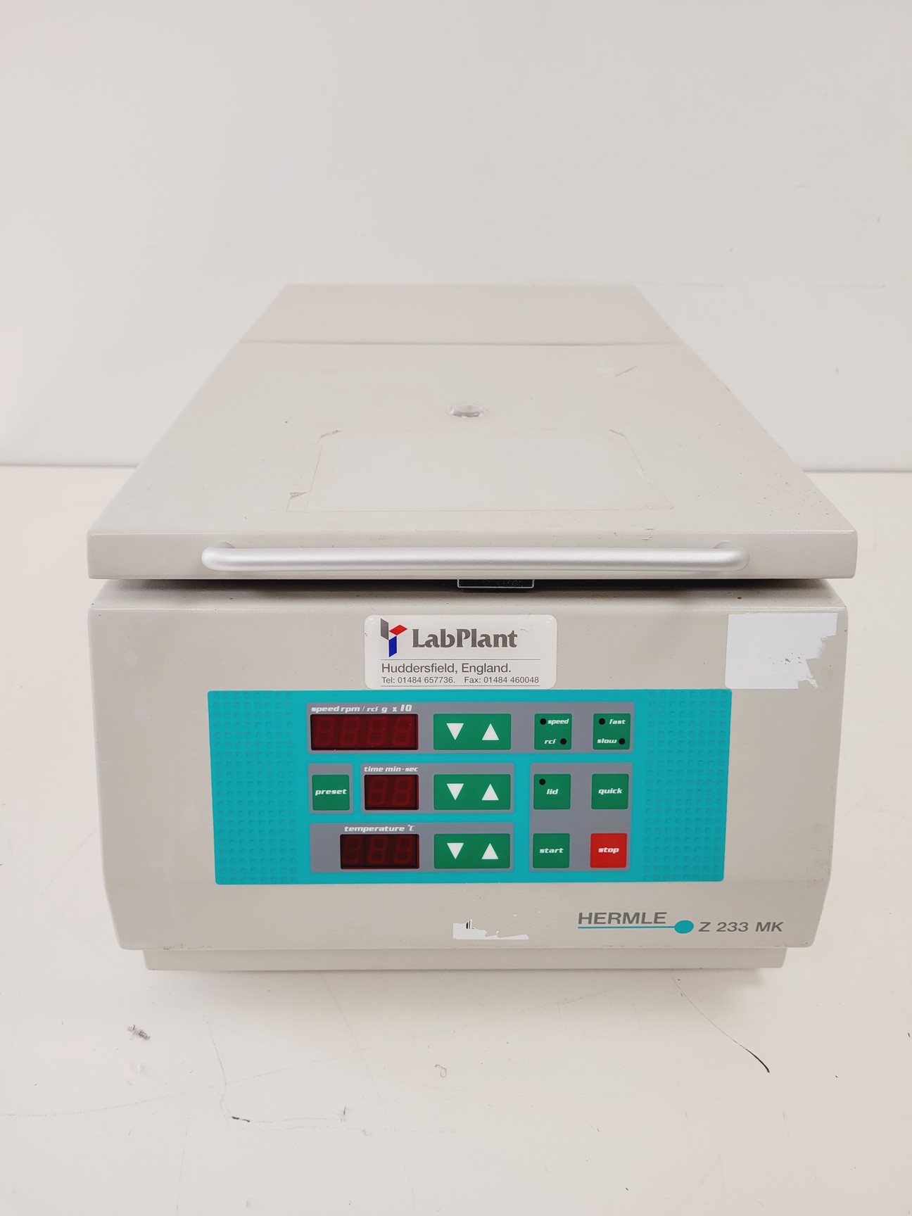 Image of Hermle - Labortechnik Refrigerated Centrifuge  Z 233 MK & 14000RPM Rotor Lab