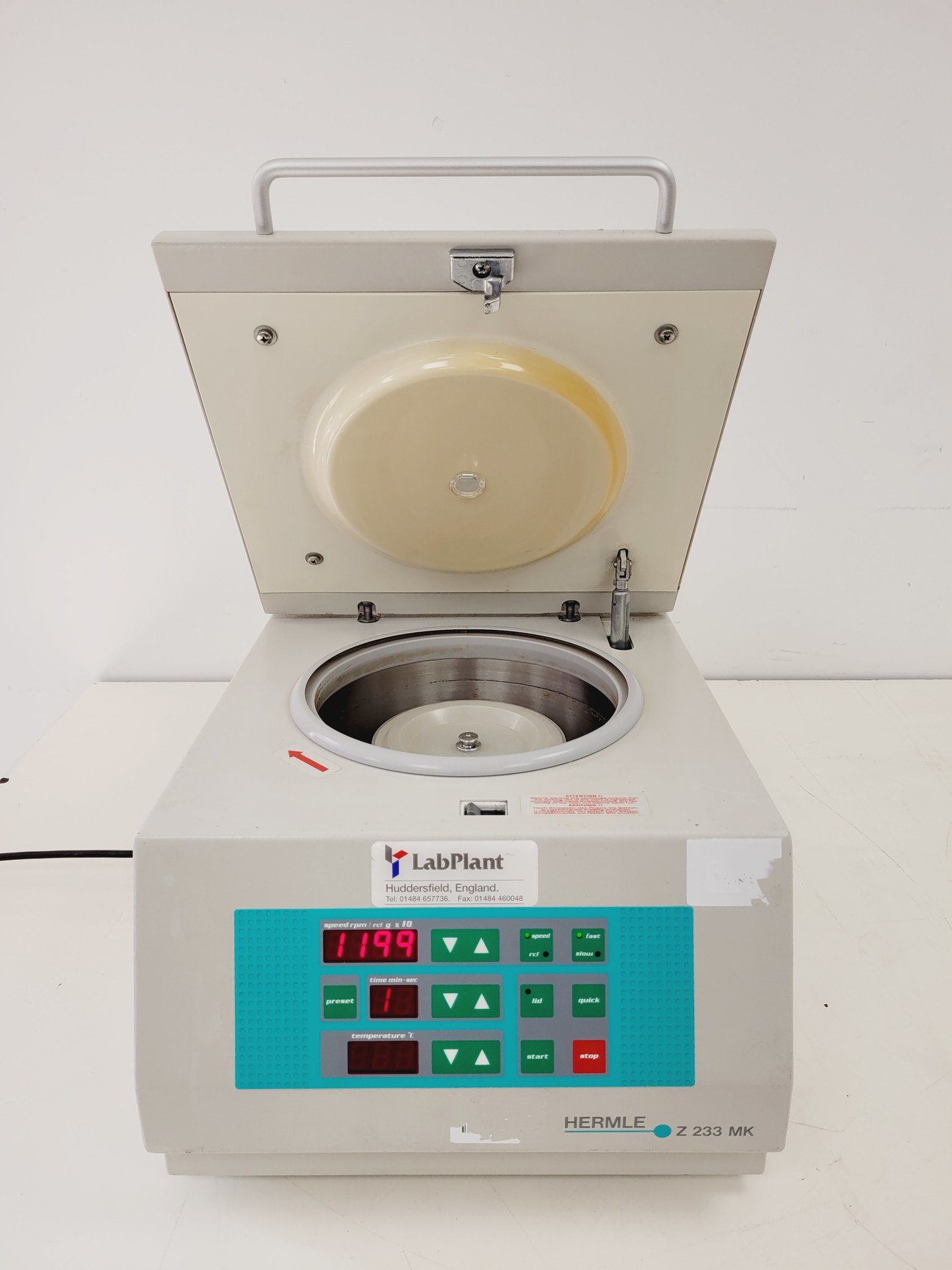 Image of Hermle - Labortechnik Refrigerated Centrifuge  Z 233 MK & 14000RPM Rotor Lab