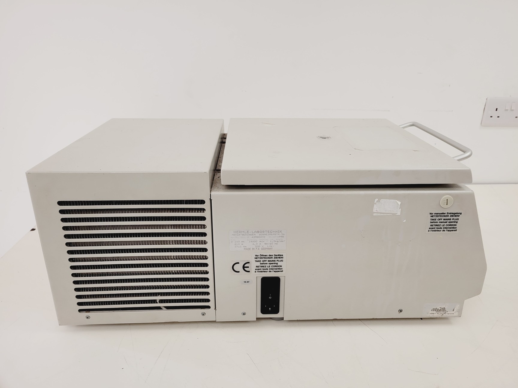 Image of Hermle - Labortechnik Refrigerated Centrifuge  Z 233 MK & 14000RPM Rotor Lab