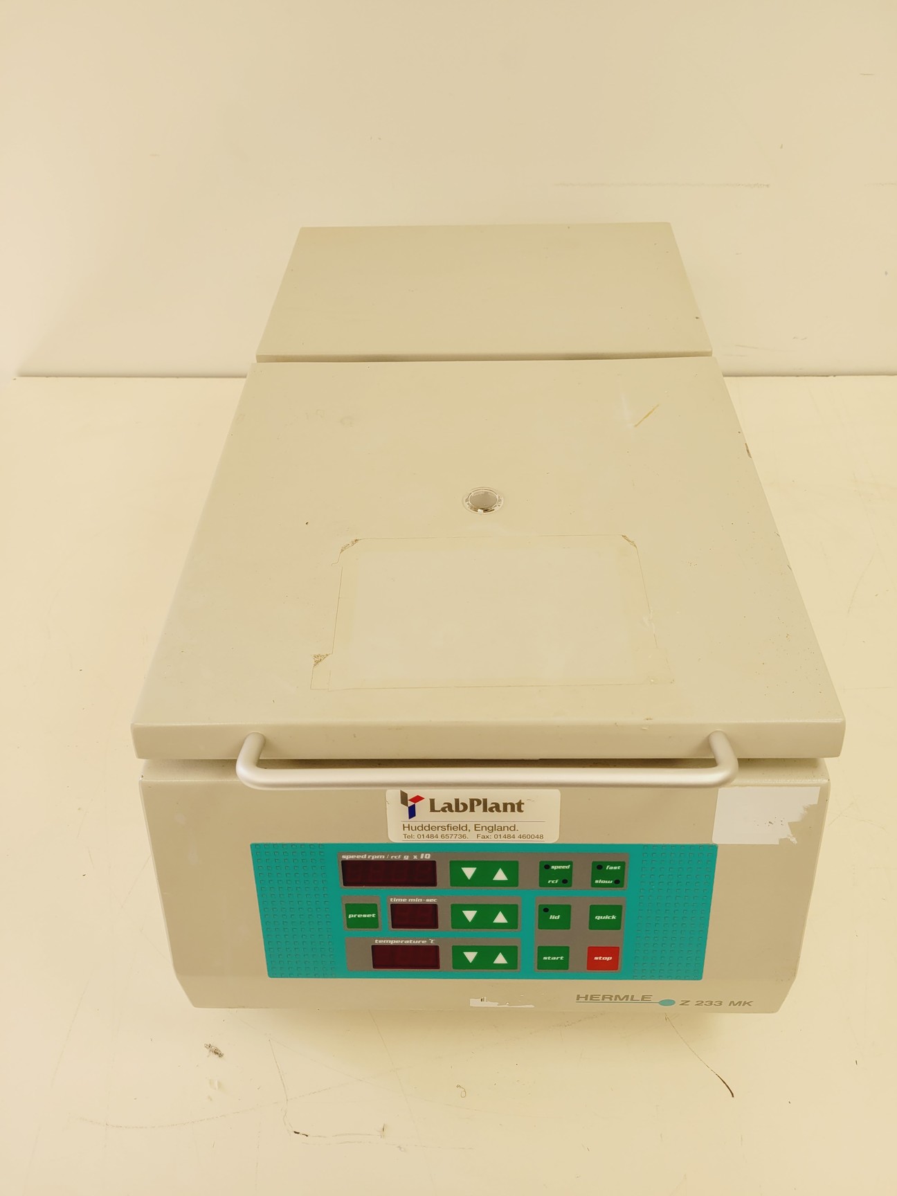 Image of Hermle - Labortechnik Refrigerated Centrifuge  Z 233 MK & 14000RPM Rotor Lab